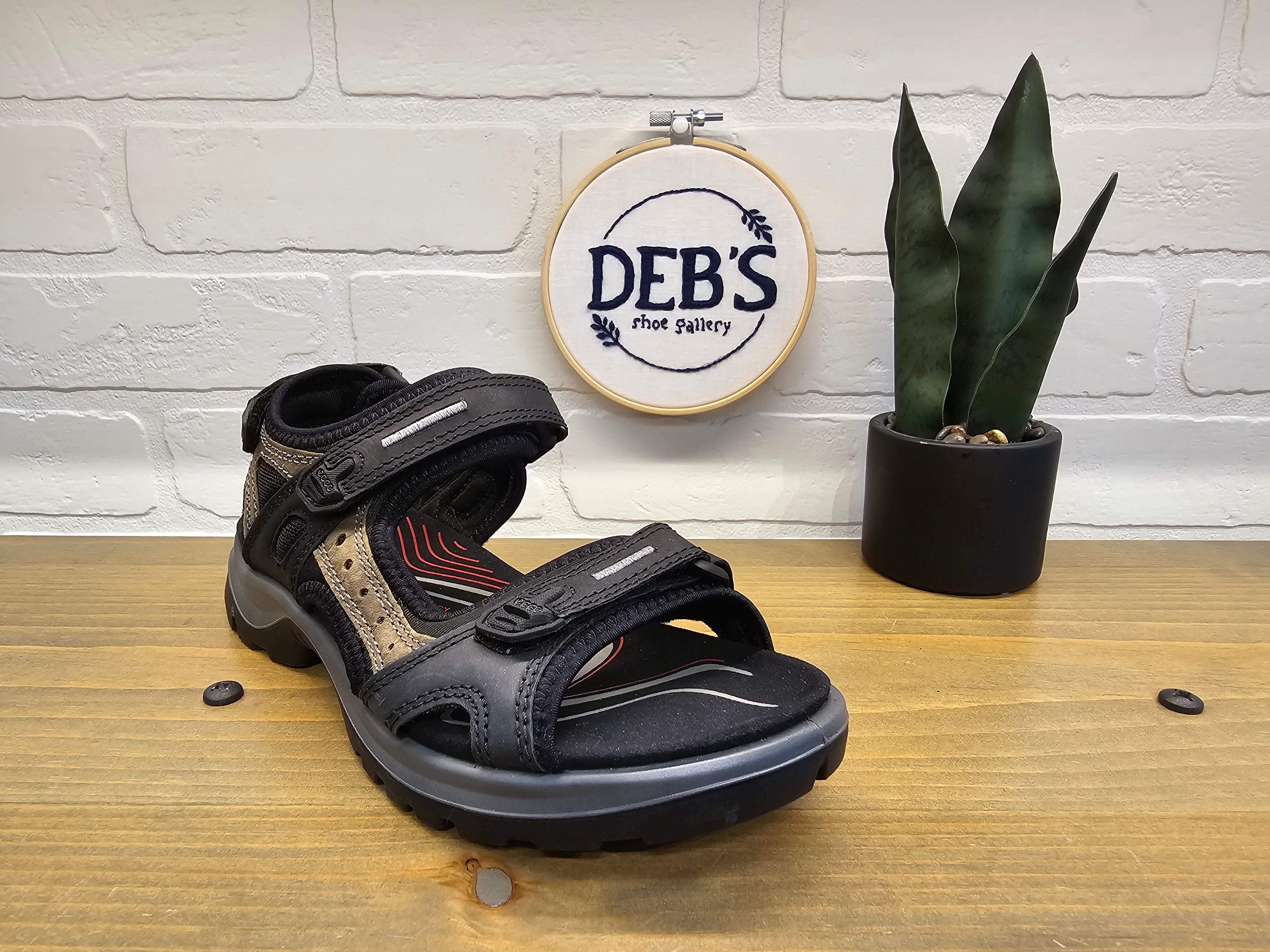 Ecco Off Road - Black