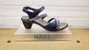 Naot Innovate - New Navy